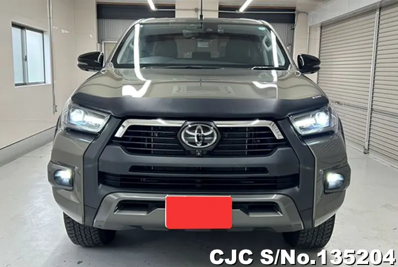 Toyota Hilux in Oxide Bronze Metallic for Sale Image 4