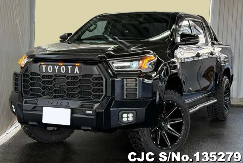 Toyota Hilux in Black for Sale Image 3