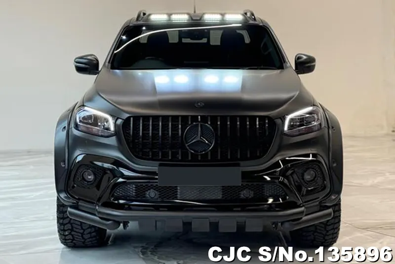 Mercedes Benz X-Class in Gray for Sale Image 3