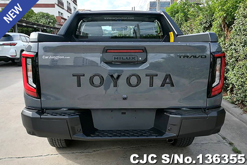 Toyota Hilux in Ash for Sale Image 5