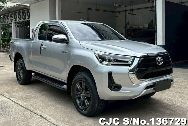 Toyota / Hilux / Revo