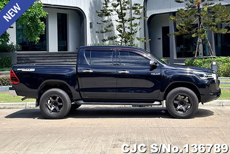 Toyota Hilux in Black for Sale Image 6
