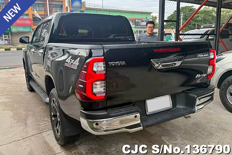 Toyota Hilux in Black for Sale Image 1