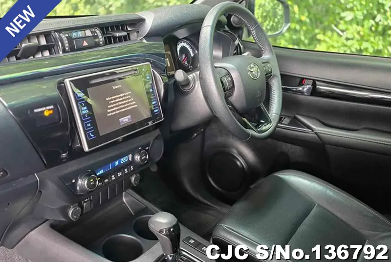 Toyota Hilux in Silver for Sale Image 7