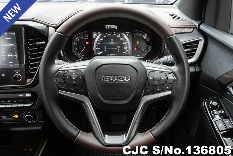 Isuzu D-Max in Red for Sale Image 13