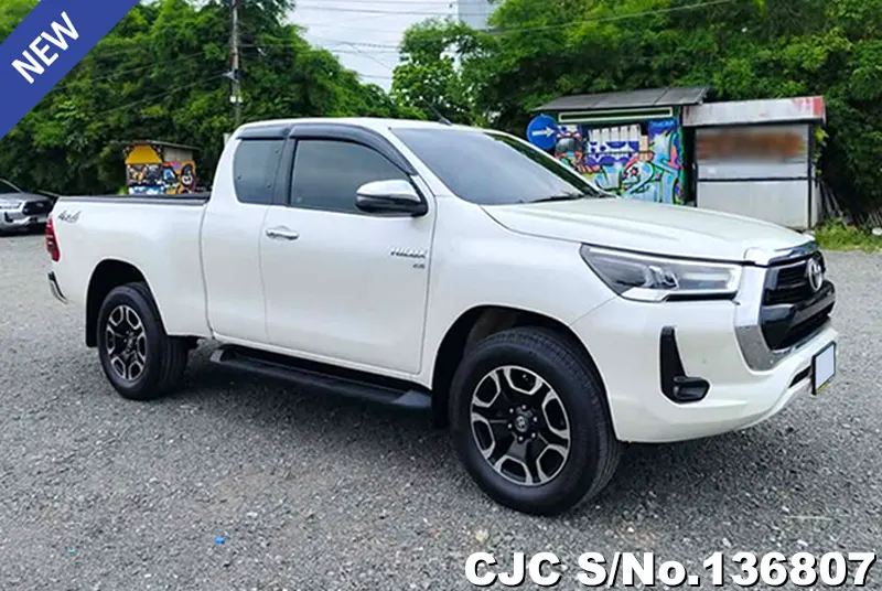 Toyota / Hilux / Revo