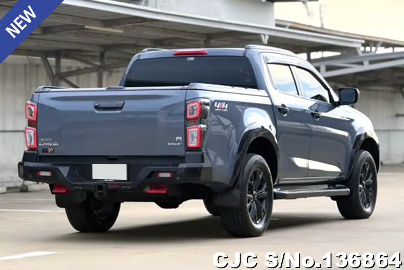 Isuzu D-Max in Gray for Sale Image 2