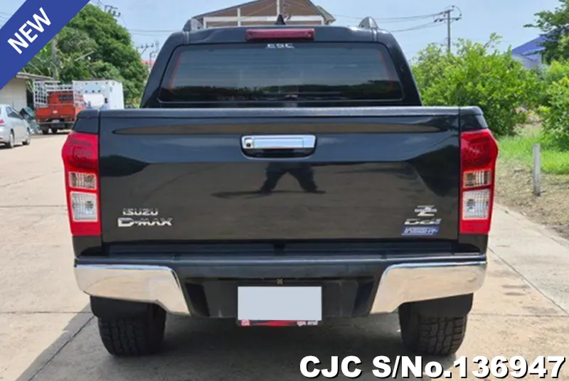 Isuzu D-Max in Black for Sale Image 3