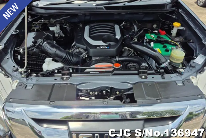 Isuzu D-Max in Black for Sale Image 13