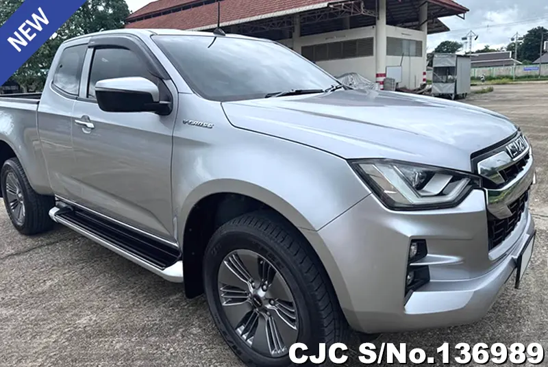>Isuzu / D-Max