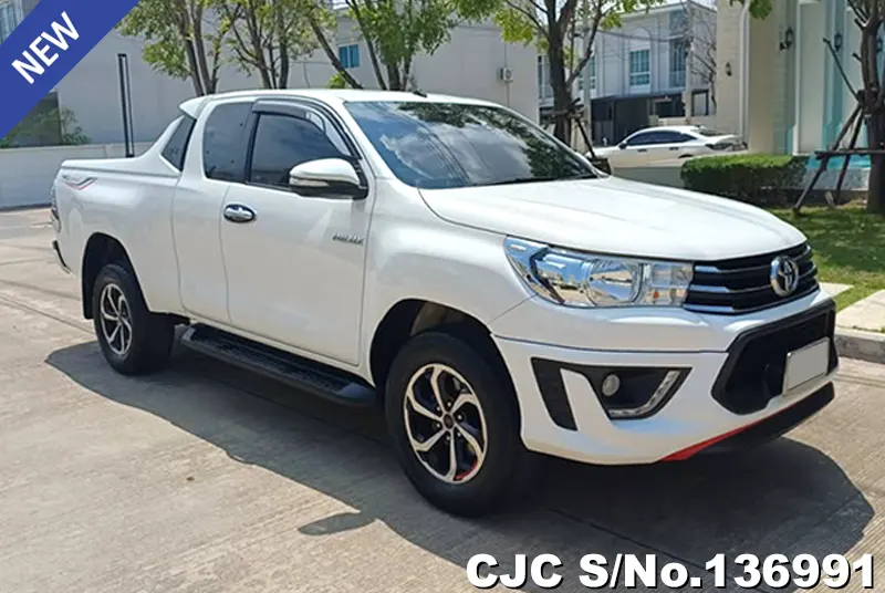 Toyota / Hilux / Revo