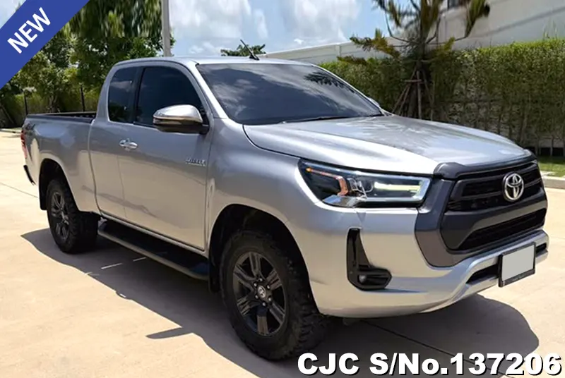 Toyota / Hilux / Revo