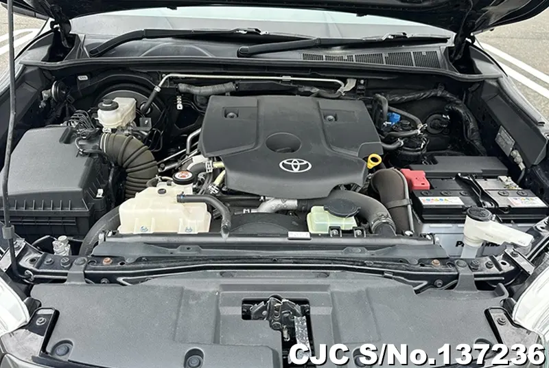 Toyota Hilux in Black for Sale Image 18