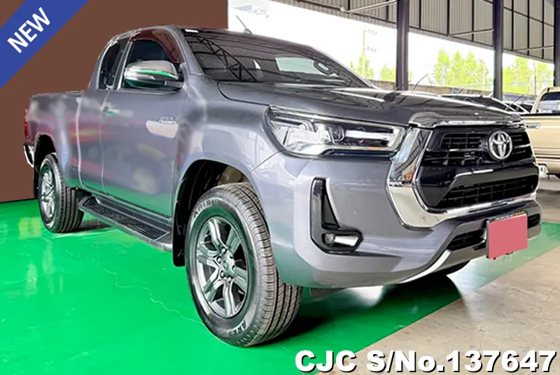Toyota / Hilux / Revo