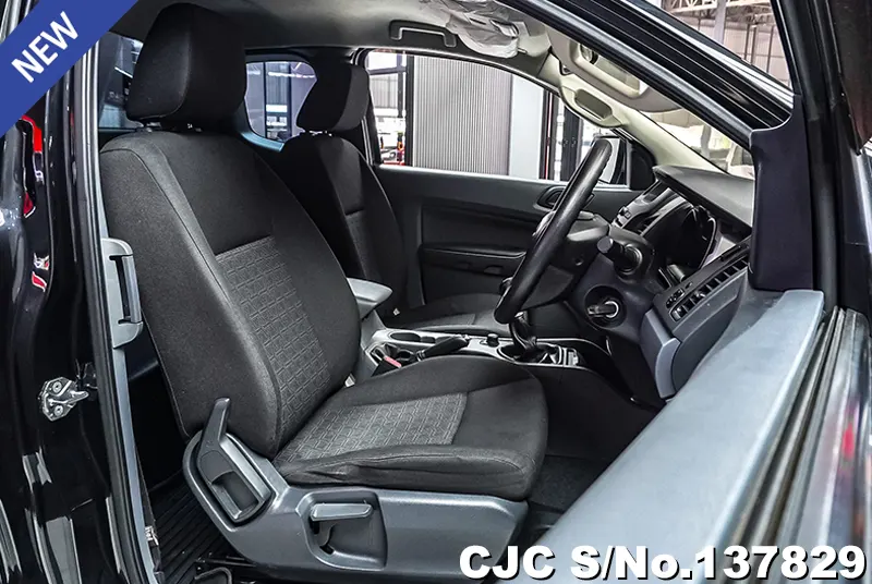 Ford Ranger in Black for Sale Image 8