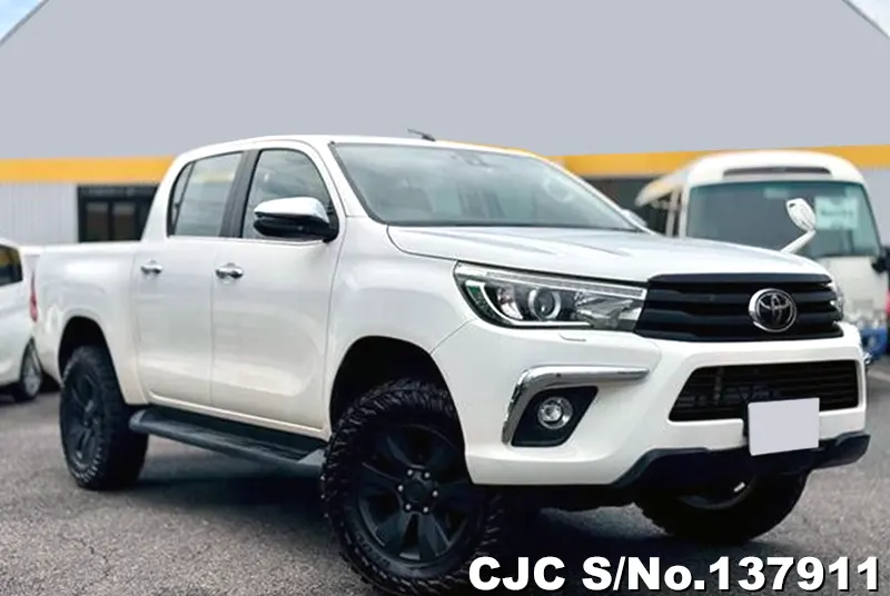 >Toyota / Hilux