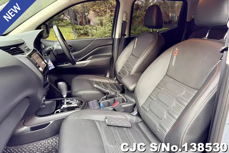 Nissan Navara in Stealth Grey for Sale Image 10