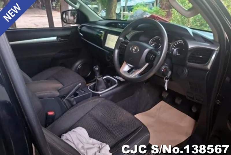 Toyota Hilux in Black for Sale Image 3