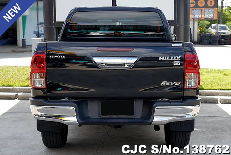 Toyota Hilux in Black for Sale Image 5