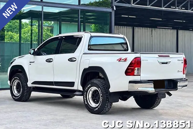 Toyota Hilux in White for Sale Image 1