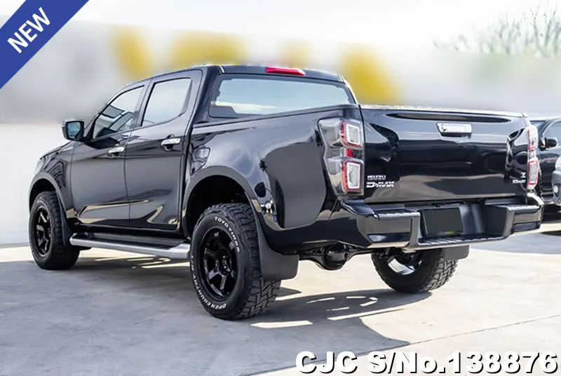 Isuzu D-Max in Black for Sale Image 1