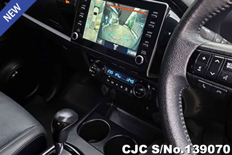 Toyota Hilux in Oxide Bronze Metallic for Sale Image 8
