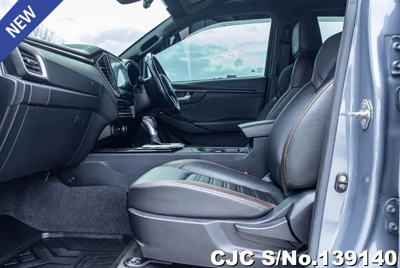 Isuzu D-Max in Gray for Sale Image 10