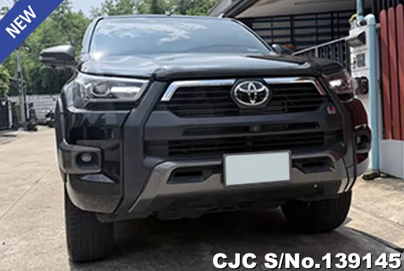 Toyota Hilux in Black for Sale Image 4