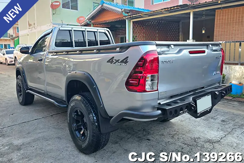 Toyota Hilux in Gray for Sale Image 1