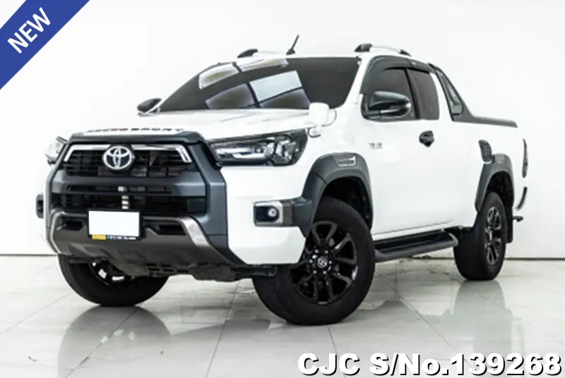 Toyota / Hilux / Revo Rocco auto