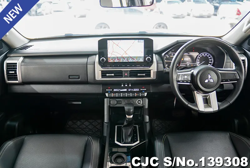 Mitsubishi Triton in Gray for Sale Image 7