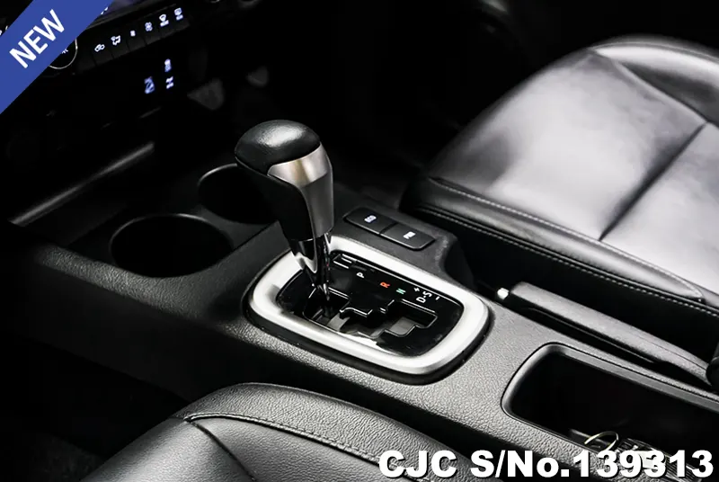 Toyota Hilux in Gray for Sale Image 15