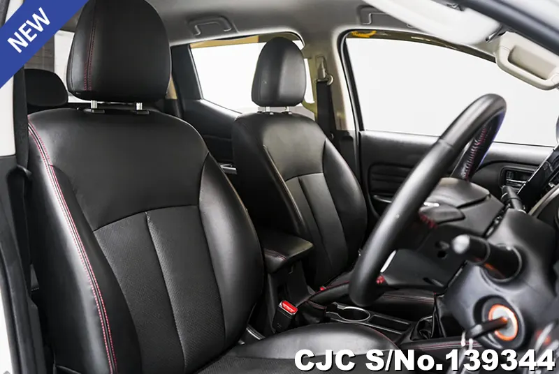 Mitsubishi Triton in White for Sale Image 12