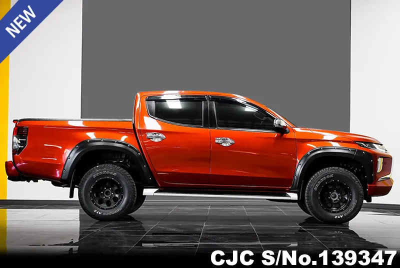 Mitsubishi Triton in Orange for Sale Image 6