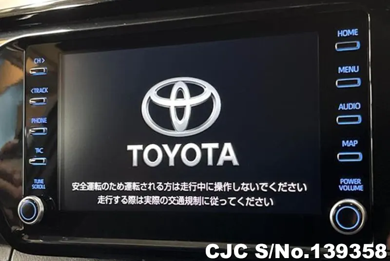 Toyota Hilux in White for Sale Image 7